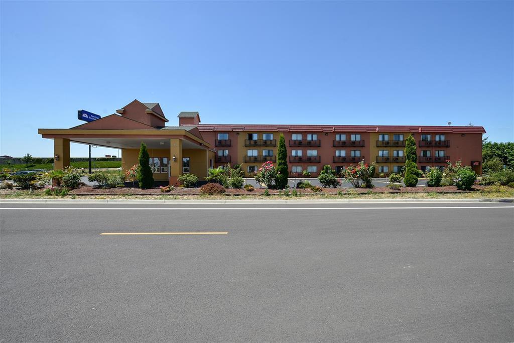 Capital Inn & Suites Salem Exterior photo